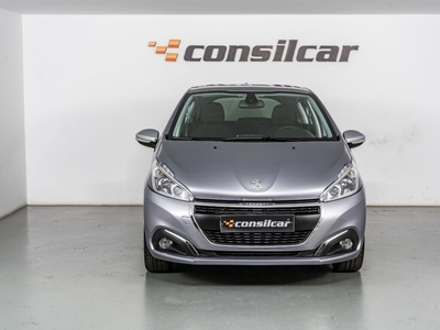 Peugeot 208 1.2 PureTech Allure EAT6