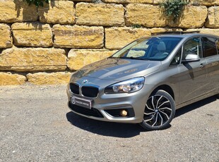 BMW Serie-2 220 d xDrive Line Luxury com 139 735 km por 26 950 € Tracção Motor | Lisboa