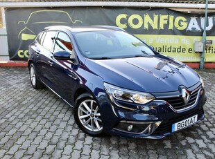 Renault Mégane 1.5 Blue dCi Limited EDC com 57 646 km por 18 990 € CONFIGAUTO | Setúbal