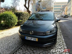 Volkswagen Touran 7 Lugares 1.6 TDI Confortline