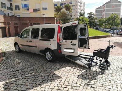 Kangoo 1.5Dci Com Rampa Para Cadeira Rodas / Mobilidade Reduzida