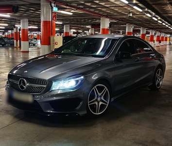 Mercedes-Benz CLA 180 CDI PACK AMG completo