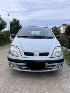 Renault Megane SCENIC 1.4