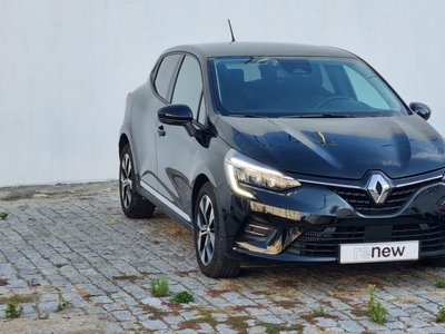 Renault Clio 1.0 TCe Evolution com 18 492 km por 17 490 € Carvalhos e M. Moura Lda - Agente Renault | Porto