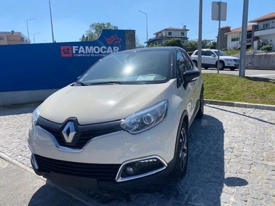 Renault Captur 0.9 TCE Exclusive por 12 980 € Famocar | Braga