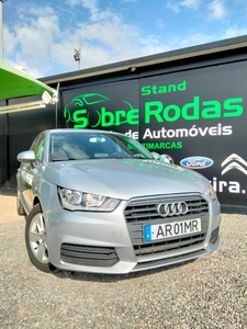 Audi A1 1.0 TFSI por 16 750 € Sobre Rodas N125 | Faro