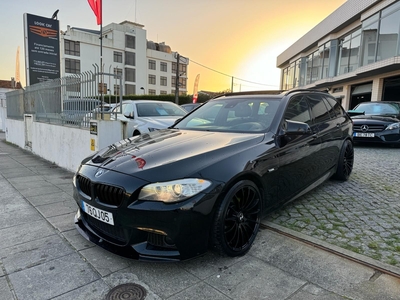 BMW Serie-5 520 d Pack M Auto com 237 484 km por 22 900 € Look Car Automóveis | Porto