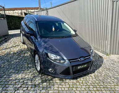 Ford Focus 1.0 SCTi Titanium por 8 750 € Educar | Porto