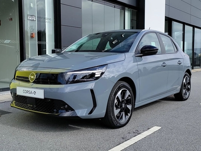 Opel Corsa -e 54 kWh GS por 29 900 € MCOUTINHO OPEL PORTO | Porto