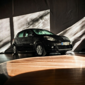 Renault Clio 1.2 16V Dynamique S por 7 700 € Spotcars - Abrantes | Santarém