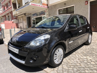 Renault Clio 1.2 TCE GT por 7 950 € Santos e Saraiva Lda | Lisboa