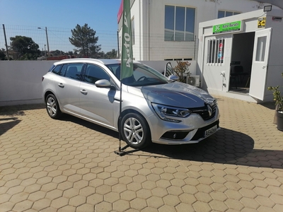 Renault Mégane 1.5 dCi Limited por 19 800 € JC Auto Barato | Faro