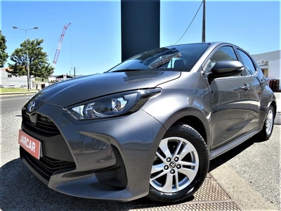 Toyota Yaris 1.0 VVT-i Comfort Plus por 17 900 € Jarcar | Lisboa