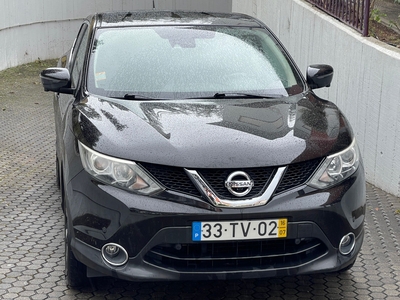 Nissan Qashqai 1.5 dCi N-Connecta com 61 286 km por 16 450 € Maxauto Carcavelos | Lisboa