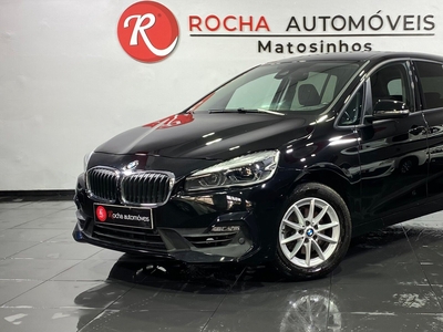 BMW Serie-2 216 d Advantage com 53 634 km por 22 498 € Rocha Automóveis - Matosinhos | Porto