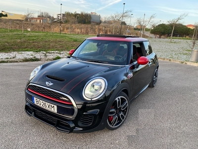 Mini Mini John Cooper Works Auto Desportiva com 93 000 km por 26 450 € Stand Mendescar | Lisboa