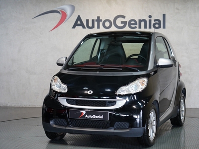 Smart Fortwo 1.0 mhd Passion 71 com 153 628 km por 9 990 € AutoGenial Comércio de Automóveis, Lda | Porto