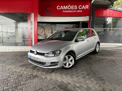 Volkswagen Golf 1.6 TDi BlueMotion Confortline com 135 435 km por 13 590 € Camões Car | Porto