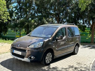 Peugeot Partner 1.6 HDi Outdoor 129g com 227 271 km por 16 000 € Auto Taresomar | Lisboa