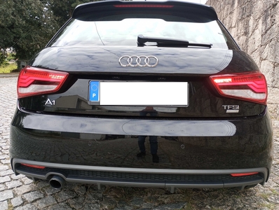Audi A1 1.0 TFSI ULTRA S-Line - Sportback