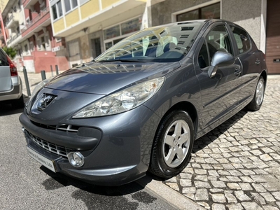 Peugeot 207 1.4 HDi Sport por 8 950 € Santos e Saraiva Lda | Lisboa