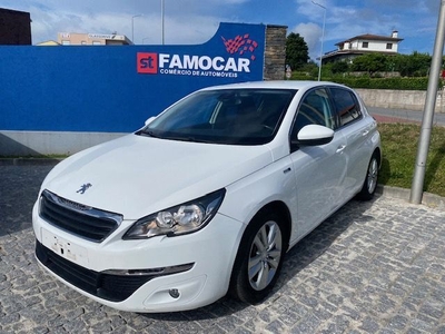 Peugeot 308 1.2 VTi Active por 12 980 € Famocar | Braga