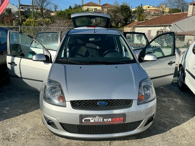 Ford Fiesta 2.0 ST por 6 250 € Stand Silvacar Automóveis | Aveiro