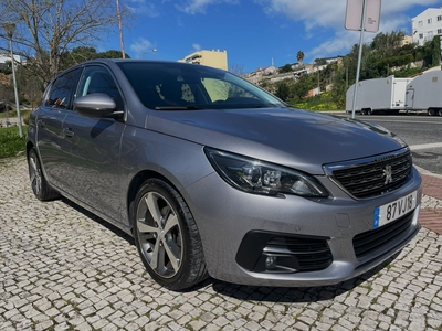 Peugeot 308 1.5 BlueHDi Allure por 15 850 € Stand Mendescar | Lisboa
