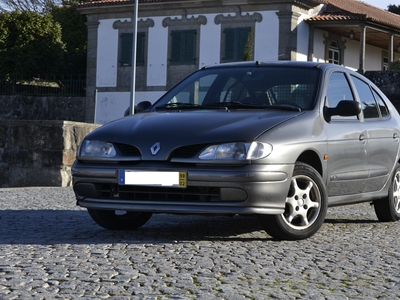 Renault Mégane 1.9 dTi RT por 1 450 € RCar | Porto