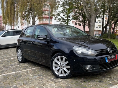 Volkswagen Golf 1.6 TDi Highline por 9 900 € Pedro Santos Automóveis | Lisboa