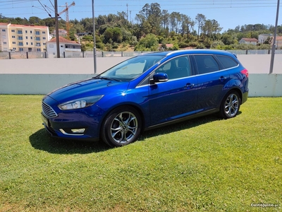 Ford Focus SW TITANIUM EDITION