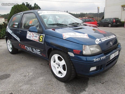 Renault Clio Competição