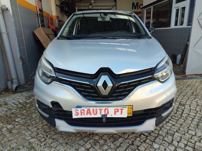 Renault Captur 1.5 dCi Exclusive por 7 990 € SR Auto | Lisboa