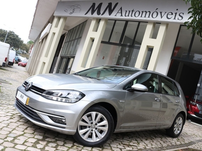 Volkswagen Golf 1.6 TDi Confortline por 17 500 € MN Automóveis | Lisboa