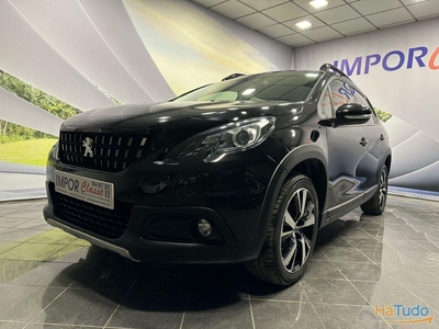 Peugeot 2008 Outro