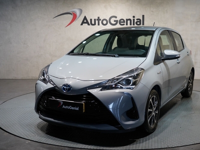 Toyota Yaris 1.5 HSD Comfort com 135 814 km por 16 990 € AutoGenial Comércio de Automóveis, Lda | Porto