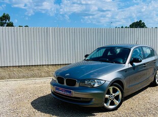BMW Serie-1 118 d com 234 000 km por 10 500 € Unique-Auto | Aveiro