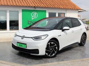 Volkswagen ID.3 Pro Performance Family com 51 000 km por 26 900 € Byrd Going Electric - Sintra | Lisboa