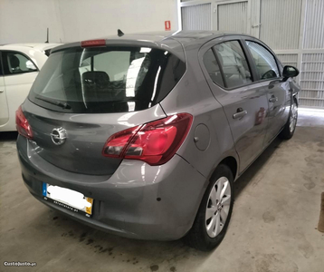 Opel Corsa 1.2 GPL 2015 salvado