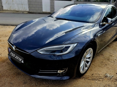 Tesla S 75D 2018 garantia ate 2026