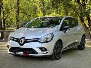 Renault Clio 0.9 TCe Limited Edition com 70 463 km por 13 999 € Importscar | Viana do Castelo