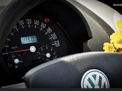 VW New Beetle Cabriolet (Gasolina + GPL)