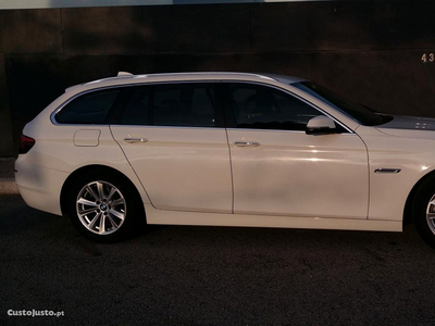 BMW 520 d Line Luxury Auto 190cv branco