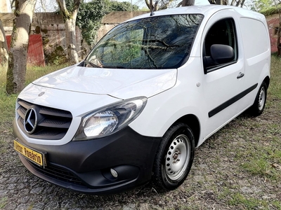 Mercedes Citan 108 CDi/23 Compacto com 206 500 km por 14 500 € Vitor&Rosário | Santarém