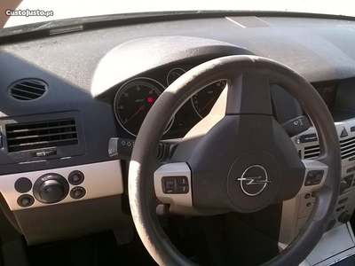 Opel Astra 1.3 cdti ac