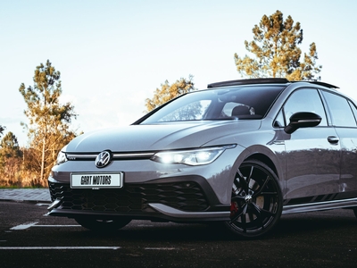 Volkswagen Golf 2.0 TSI GTI Clubsport DSG por 50 000 € Gart Motors | Leiria