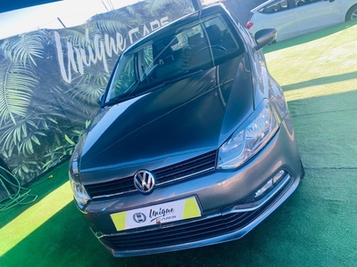 Volkswagen Polo 1.0 Trendline por 13 250 € Uniquecars | Lisboa
