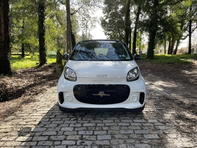 Smart Fortwo EQ Passion com 22 750 km por 14 950 € Nicolacar | Porto