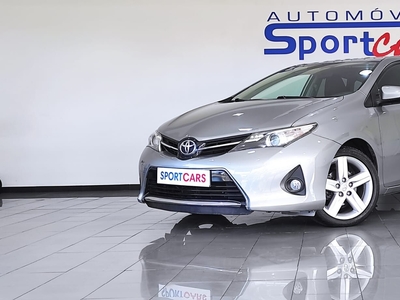 Toyota Auris 1.4 D-4D Exclusive por 13 950 € Sportcars | Porto