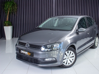 Volkswagen Polo 1.0 Confortline Nav com 135 000 km por 9 900 € Dreamskey | Braga